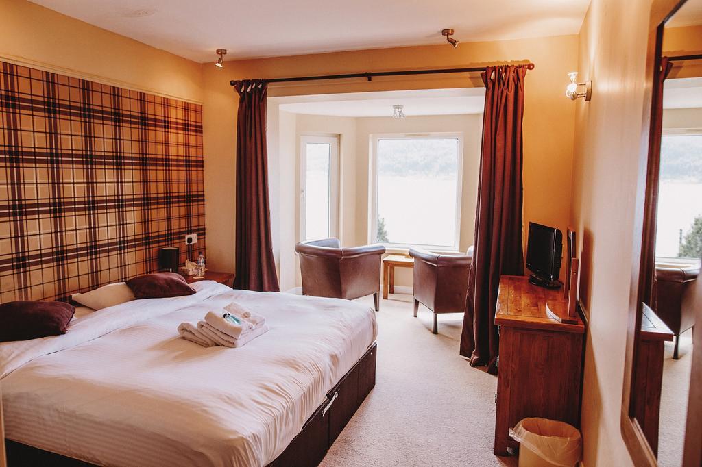 The Lodge On The Loch Onich Buitenkant foto
